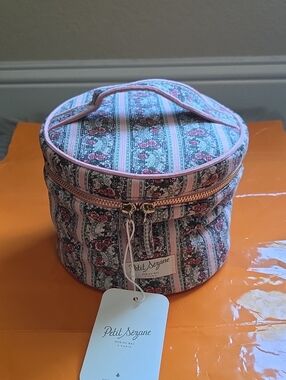 Nwt! Sezane Vanity Case In Roselo